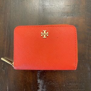 Tory Burch ROBINSON ZIP COIN CASE orange